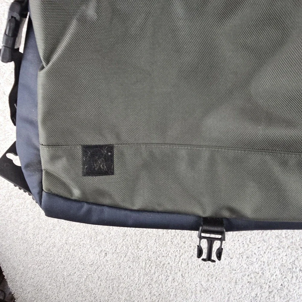 Eddie Bauer Laptop Luggage Shoulder Bag Ballistic Nylon Storage Carry On